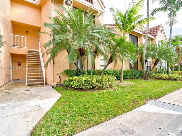 10581 SW 155th Ct # 1222, Miami FL 33196
