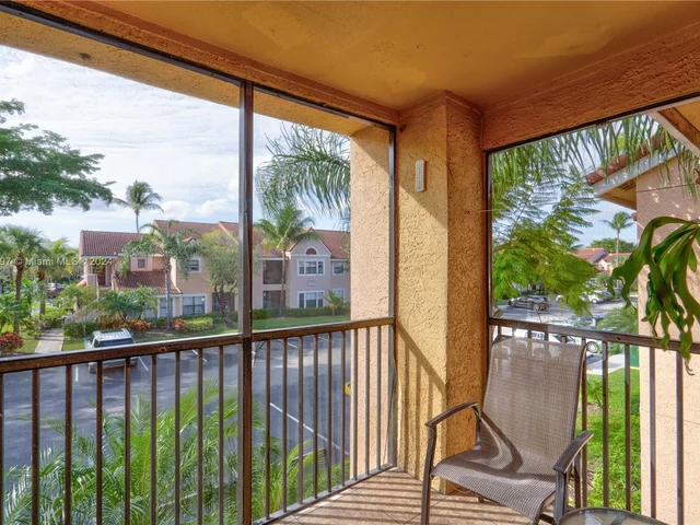 10581 SW 155th Ct # 1222, Miami FL 33196