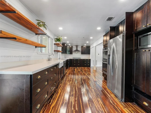 19101 SW 248th St, Homestead FL 33031