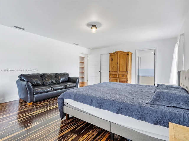 19101 SW 248th St, Homestead FL 33031