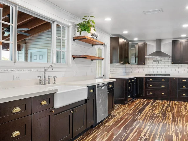 19101 SW 248th St, Homestead FL 33031