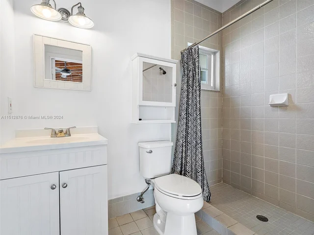 19101 SW 248th St, Homestead FL 33031