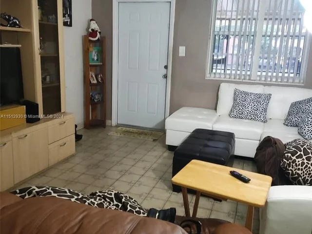 1173 NW 29th St, Miami FL 33127