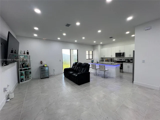 13173 SW 221st St Rd, Miami FL 33170