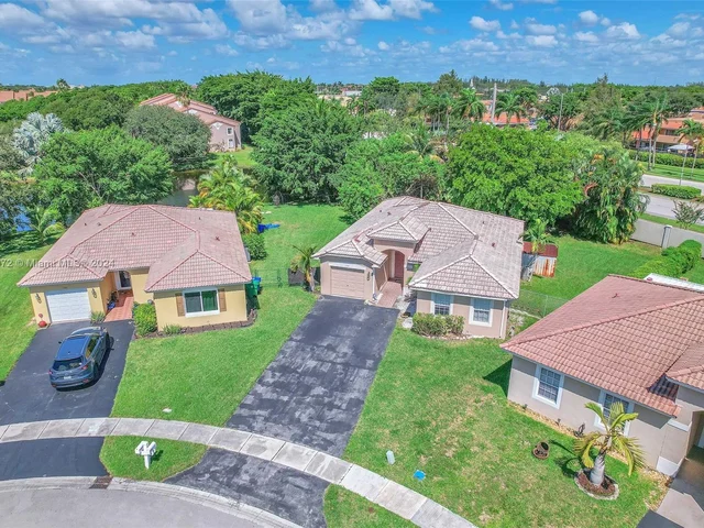 11989 SW 17th Ct, Miramar FL 33025