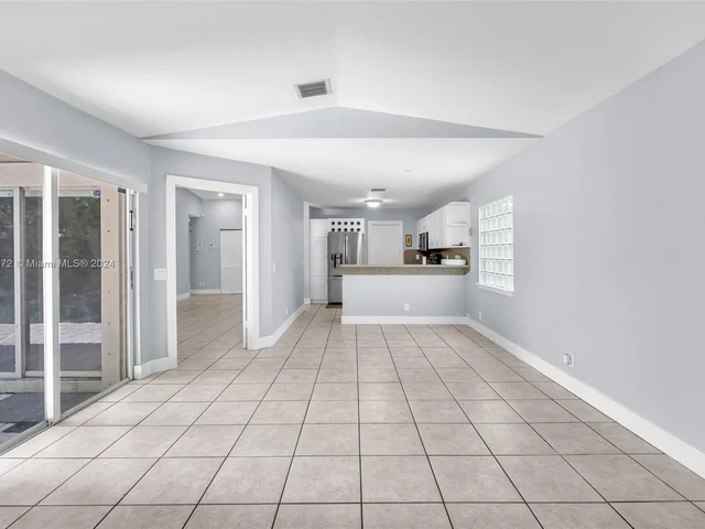 11989 SW 17th Ct, Miramar FL 33025