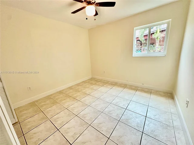 2911 SW 97th Ave, Miami FL 33165