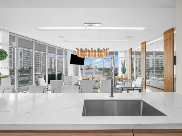 6101 Aqua Ave # 501, Miami Beach FL 33141