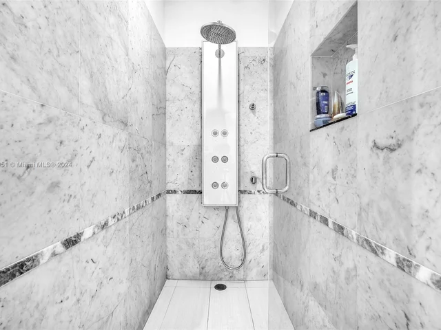 6101 Aqua Ave # 501, Miami Beach FL 33141