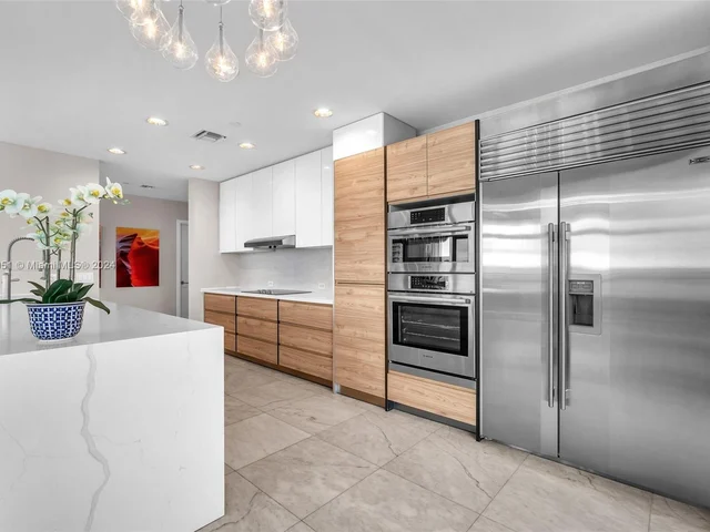 6101 Aqua Ave # 501, Miami Beach FL 33141