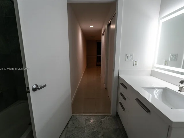 1050 Brickell Ave # 2016, Miami FL 33131