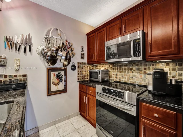 11920 SW 13th Ct # 11920, Davie FL 33325