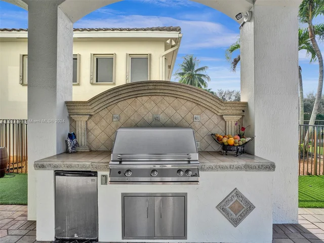 17545 Middlebrook Way, Boca Raton FL 33496