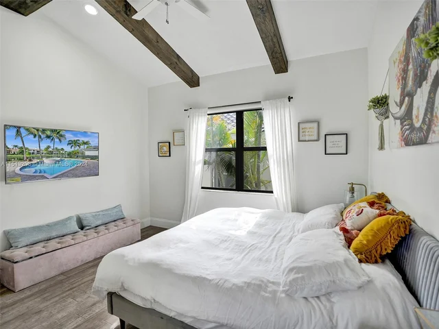 17545 Middlebrook Way, Boca Raton FL 33496