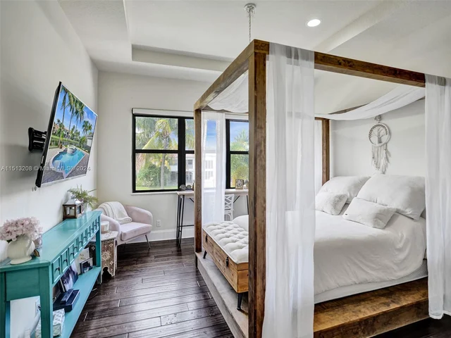 17545 Middlebrook Way, Boca Raton FL 33496