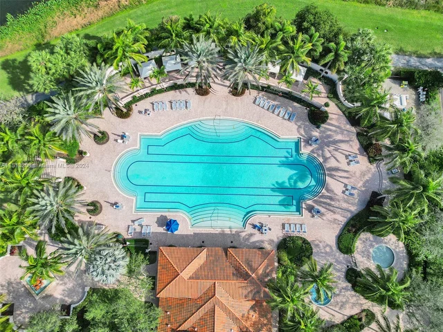 17545 Middlebrook Way, Boca Raton FL 33496