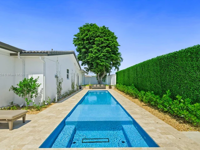 2830 NE 56th Ct, Fort Lauderdale FL 33308