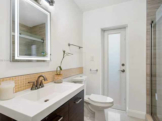 2830 NE 56th Ct, Fort Lauderdale FL 33308