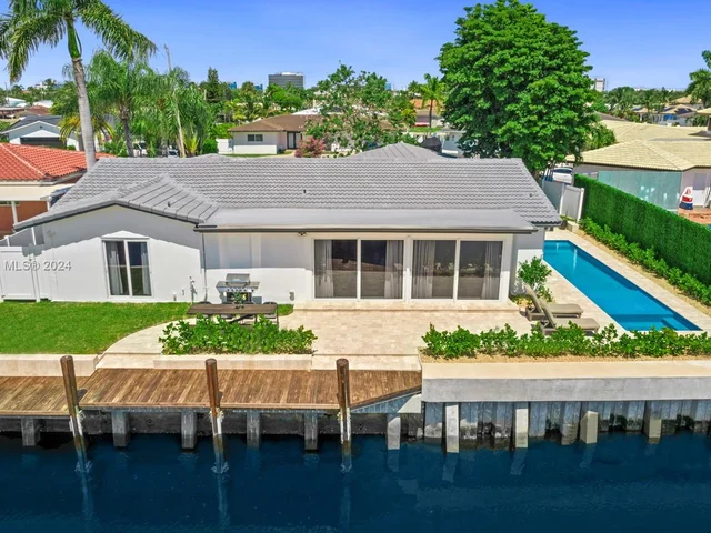 2830 NE 56th Ct, Fort Lauderdale FL 33308