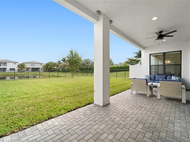 17128 Watersprite Lakes Rd, Boca Raton FL 33496