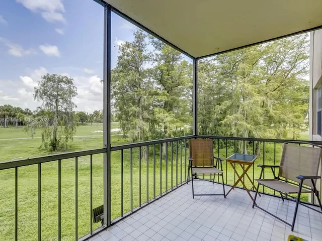 6301 N Falls Cir Dr # 00, Lauderhill FL 33319