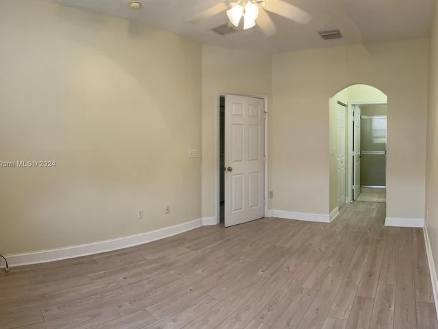 4909 Spinnaker Dr # 4803, Dania Beach FL 33312