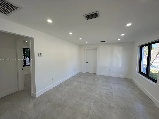 1102 NW 103rd St # 2, Miami FL 33150