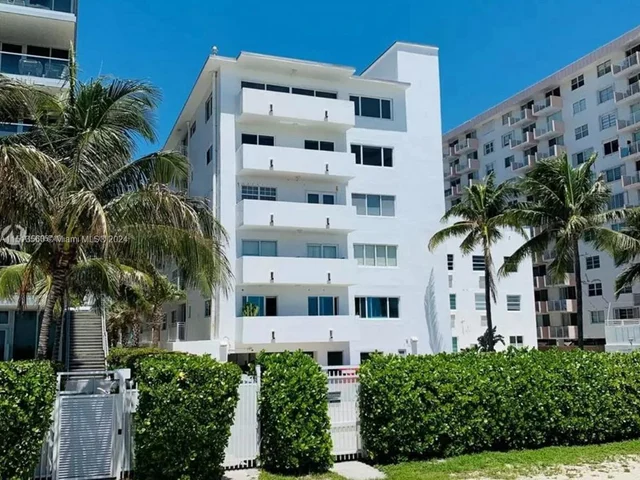 325 Ocean Dr # 408, Miami Beach FL 33139