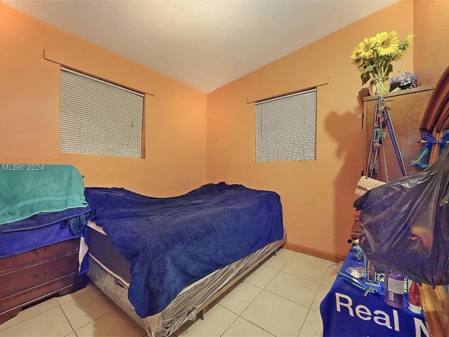 421 SW 8th Ave, Homestead FL 33030