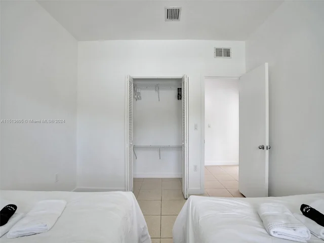 12031 NW 5th Ave # 1, Miami FL 33168