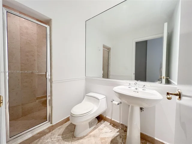 9601 Collins Ave # 1702, Bal Harbour FL 33154