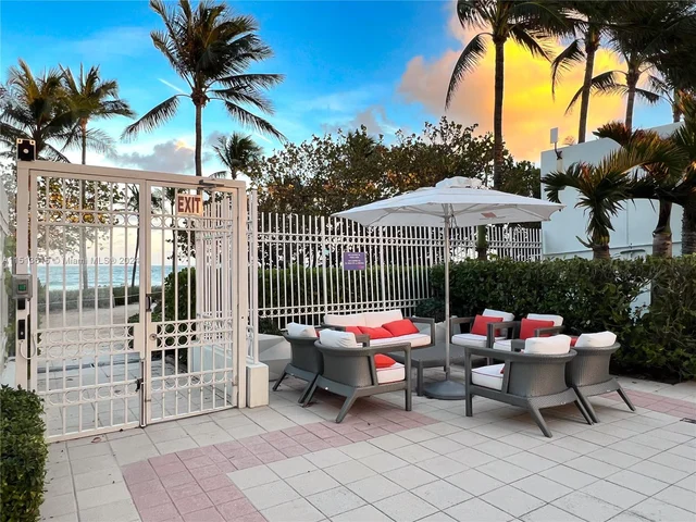 9601 Collins Ave # 1702, Bal Harbour FL 33154