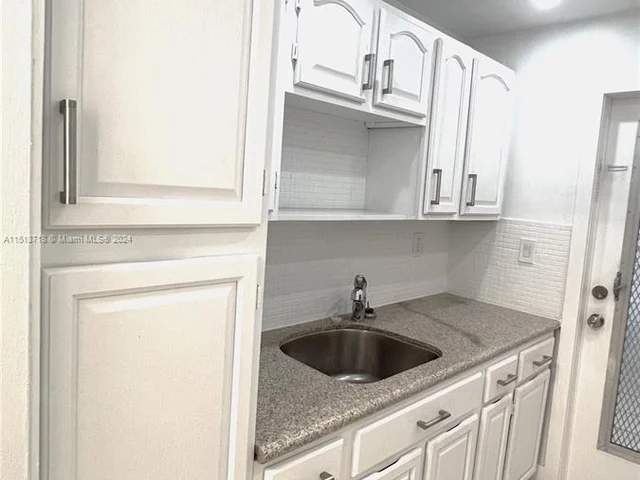 1234 Euclid Ave # 5, Miami Beach FL 33139