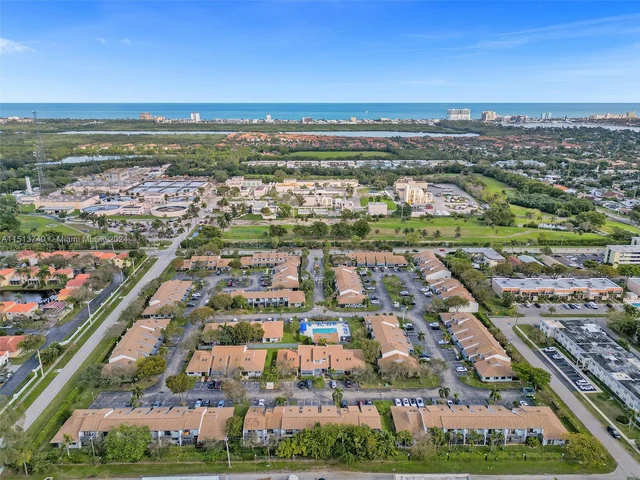 1527 Gabriel St # 1527, Hollywood FL 33020