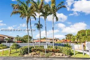 1527 Gabriel St # 1527, Hollywood FL 33020