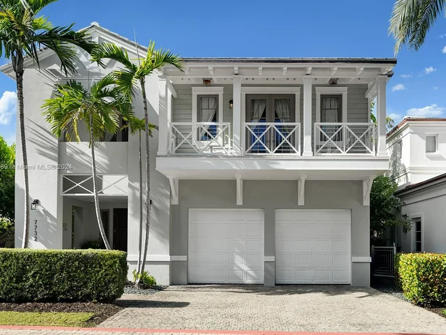 7732 Atlantic Way, Miami Beach FL 33141
