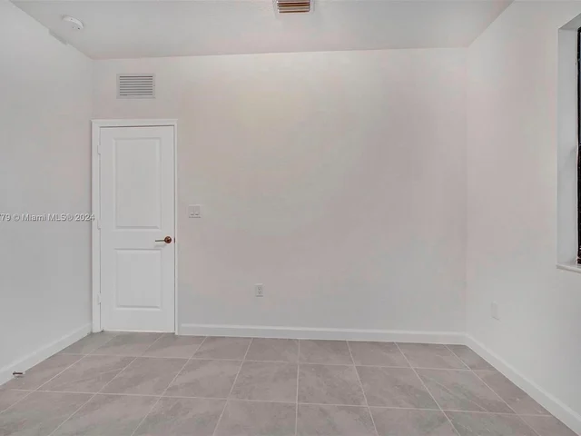 13417 SW 285th St, Homestead FL 33033