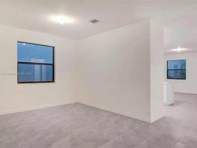 13417 SW 285th St, Homestead FL 33033