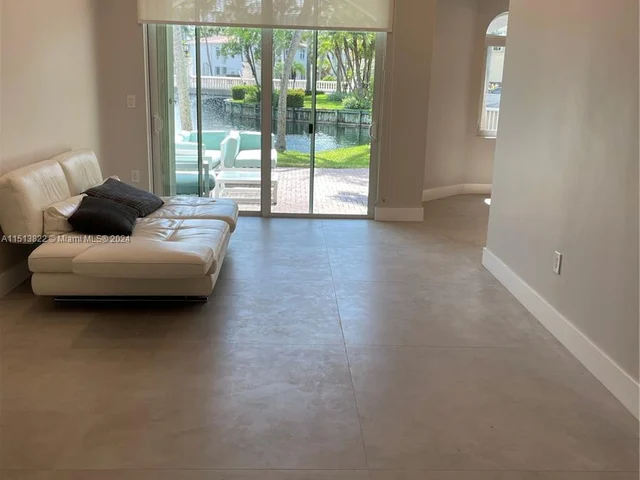 20940 NE 31st Pl # 20940, Aventura FL 33180