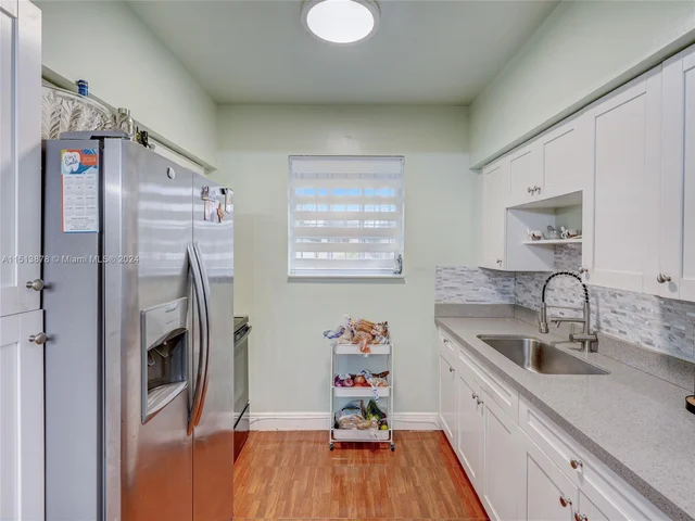 2030 NW 185th Ter, Miami Gardens FL 33056