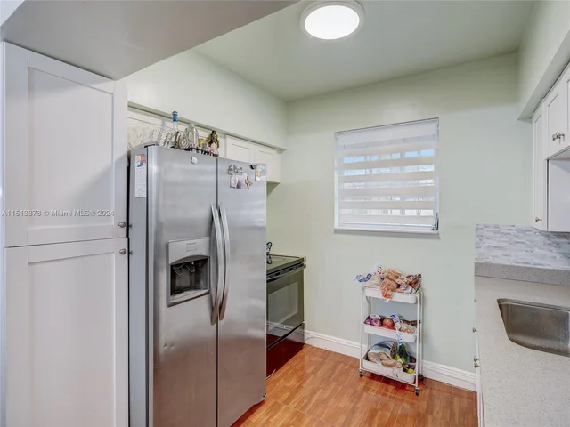 2030 NW 185th Ter, Miami Gardens FL 33056