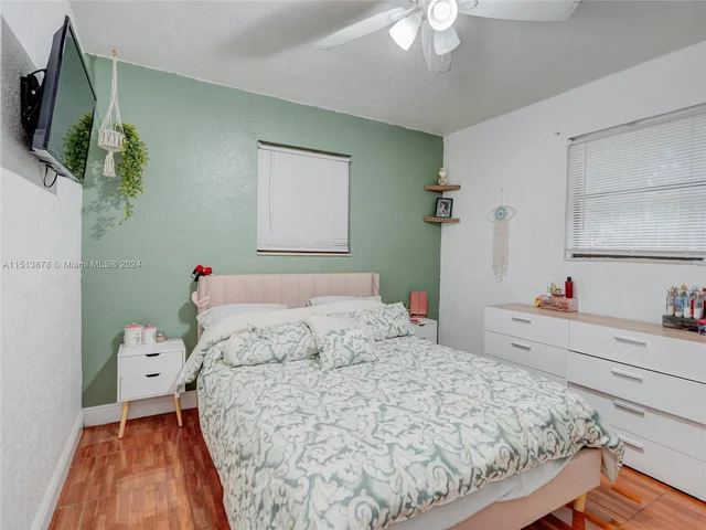 2030 NW 185th Ter, Miami Gardens FL 33056