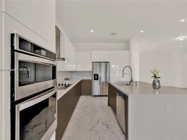 17741 SW 41st St, Miramar FL 33029