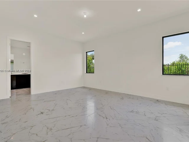 17741 SW 41st St, Miramar FL 33029