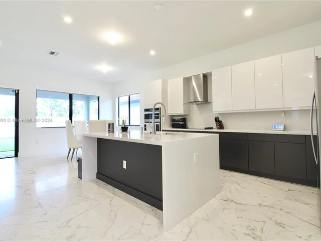 17741 SW 41st St, Miramar FL 33029