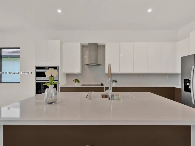 17741 SW 41st St, Miramar FL 33029