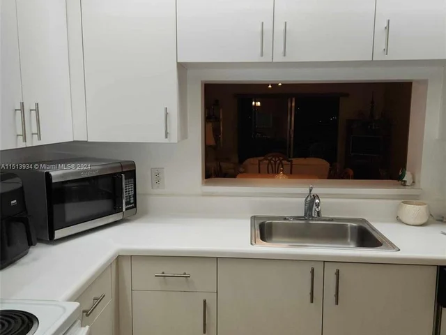 13255 SW 16th Ct # 309K, Pembroke Pines FL 33027