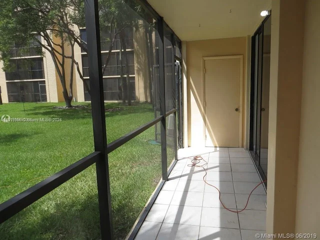 8760 SW 133rd Ave Rd # 101, Miami FL 33183