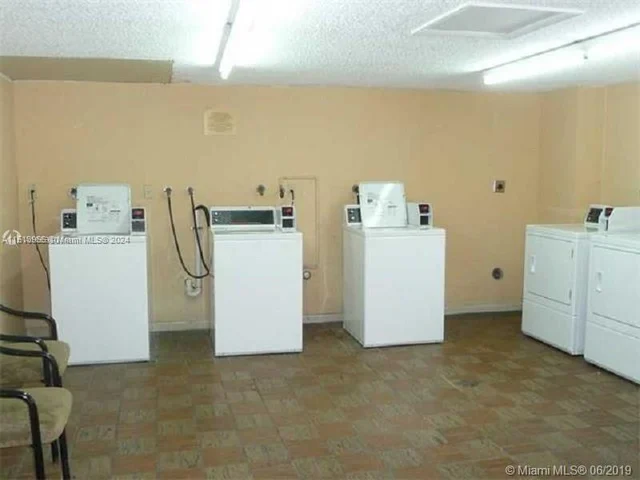 8760 SW 133rd Ave Rd # 101, Miami FL 33183