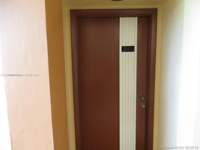 8760 SW 133rd Ave Rd # 101, Miami FL 33183